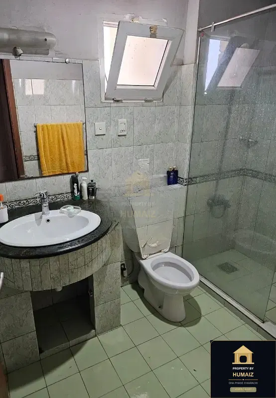 3-Bedroom Luxury Apartment (Park Facing, 4 Bath, Suite 10) at Creek Vistas For Rent in DHA Phase 8 Karachi — Photograph 14