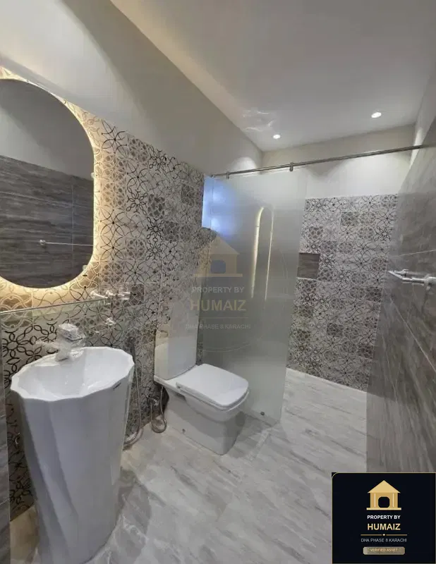 3-Bedroom Luxury Apartment (4 Bath, Suite 17) at Creek Vistas For Rent in DHA Phase 8 Karachi — Photograph 8