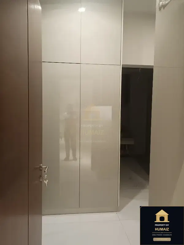 3,000 Sq. Yd. 10-Bedroom Luxury Villa in DHA Phase 8 For Sale in DHA Phase 8 Karachi — Photograph 12