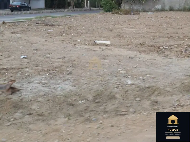 600 Sq. Yd. Commercial Plot on Peninsula Commercial For Sale in DHA Phase 8 Karachi — Photograph 5