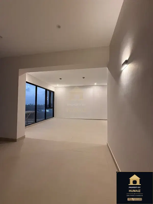 500 Sq. Yd. 5-Bedroom Luxury Villa (Basement, 7 Bath, Residence 8) in Zone A For Sale in DHA Phase 8 Karachi — Photograph 7