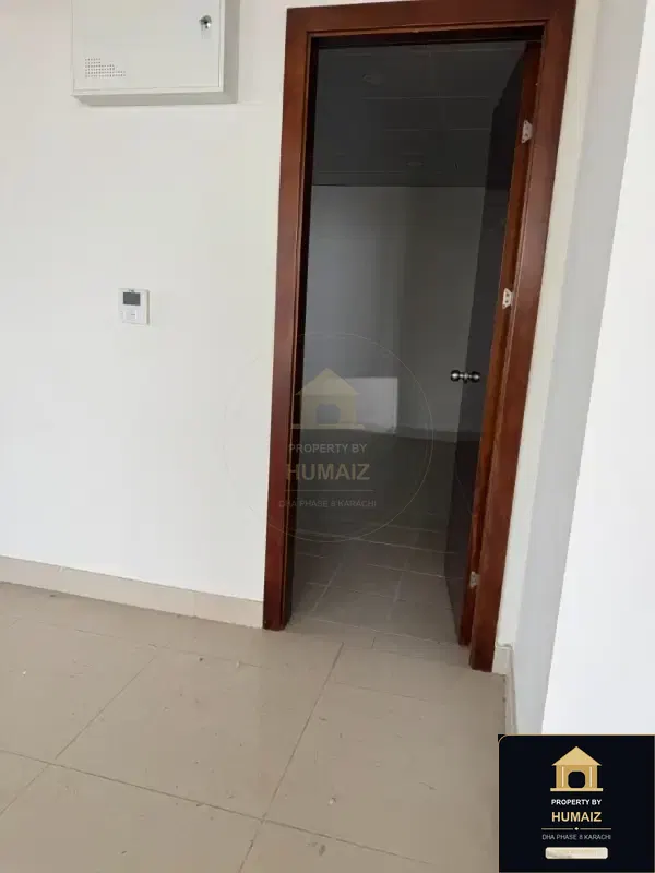 Luxury Penthouse Suite at Emaar Oceanfront For Sale in DHA Phase 8 Karachi — Photograph 5