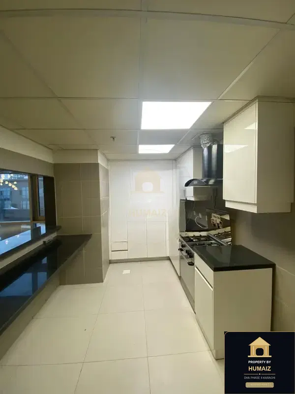 Luxury Penthouse Suite (Sea Facing, Suite 1) at Reef Towers For Rent in DHA Phase 8 Karachi — Photograph 12