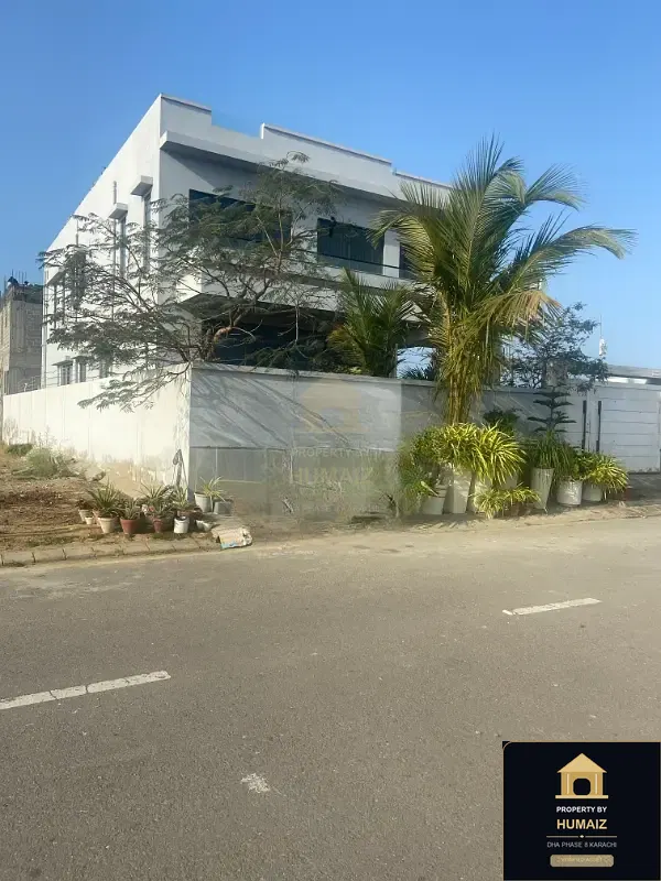 900 Sq. Yd. Residential Plot on Khayaban-e-Faisal For Sale in DHA Phase 8 Karachi — Photograph 2