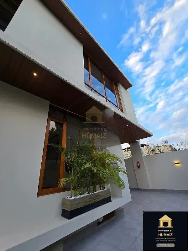 500 Sq. Yd. 6-Bedroom Luxury Villa (Private Pool, 6 Bath, Residence 9) in Zone A For Sale in DHA Phase 8 Karachi — Photograph 3