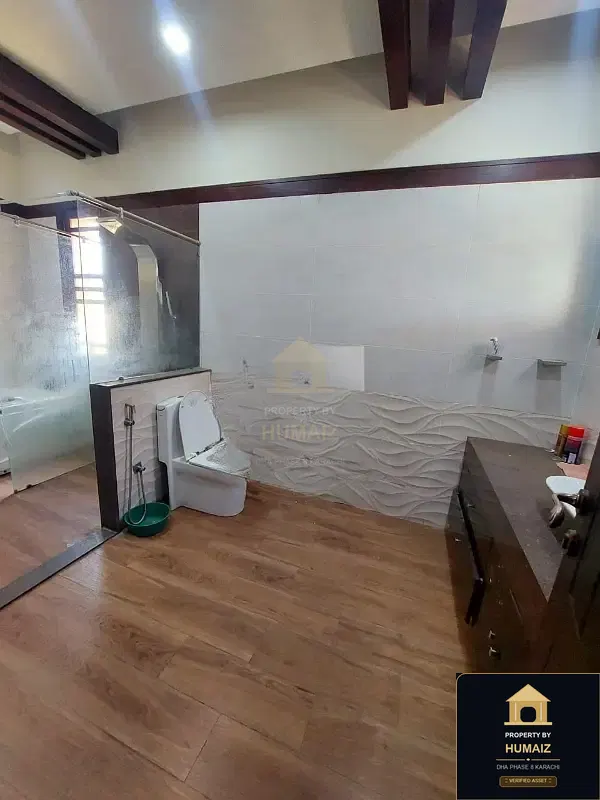 500 Sq. Yd. 5-Bedroom Luxury Villa on Khayaban-e-Tipu Sultan For Sale in DHA Phase 8 Karachi — Photograph 4