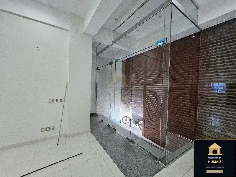 100 Sq. Yd. Commercial Building (Boulevard Facing, Unit 4) on Zulfiqar Commercial For Sale in DHA Phase 8 Karachi — Photograph 10