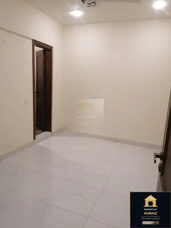 120 Sq. Yd. 4-Bedroom Luxury Villa in Zone B For Rent in DHA Phase 8 Karachi — Photograph 10