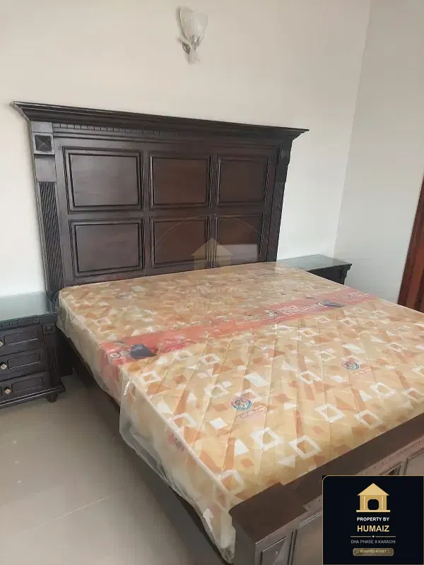 3-Bedroom Upper/Lower Portion (Brand New, 3 Bath, Unit 16) in DHA Phase 8 For Rent in DHA Phase 8 Karachi — Photograph 3