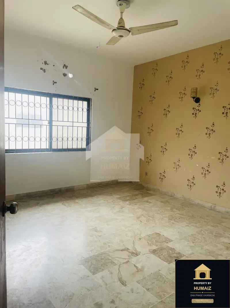 3-Bedroom Upper/Lower Portion (3 Bath, Unit 33) in DHA Phase 8 For Rent in DHA Phase 8 Karachi — Photograph 10