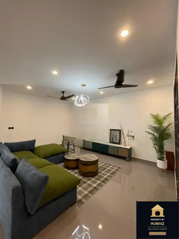 500 Sq. Yd. 5-Bedroom Luxury Villa (Basement, 6 Bath, Residence 16) in DHA Phase 8 For Sale in DHA Phase 8 Karachi — Photograph 10