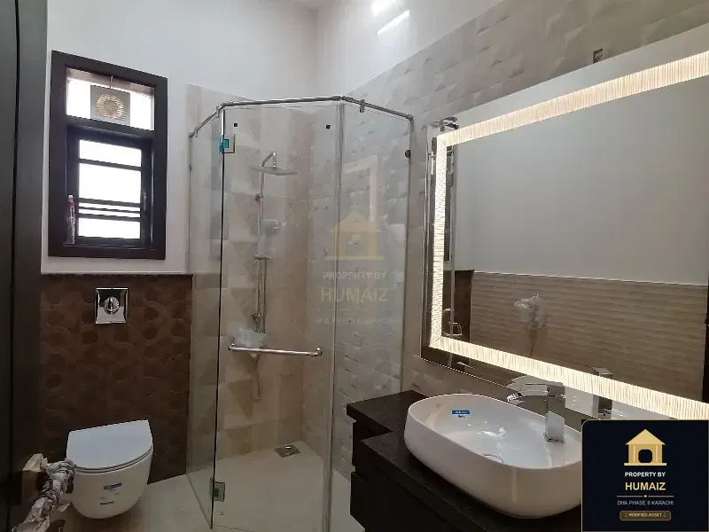 1,000 Sq. Yd. 6-Bedroom Luxury Villa (6 Bath, Residence 35) in DHA Phase 8 For Sale in DHA Phase 8 Karachi — Photograph 4