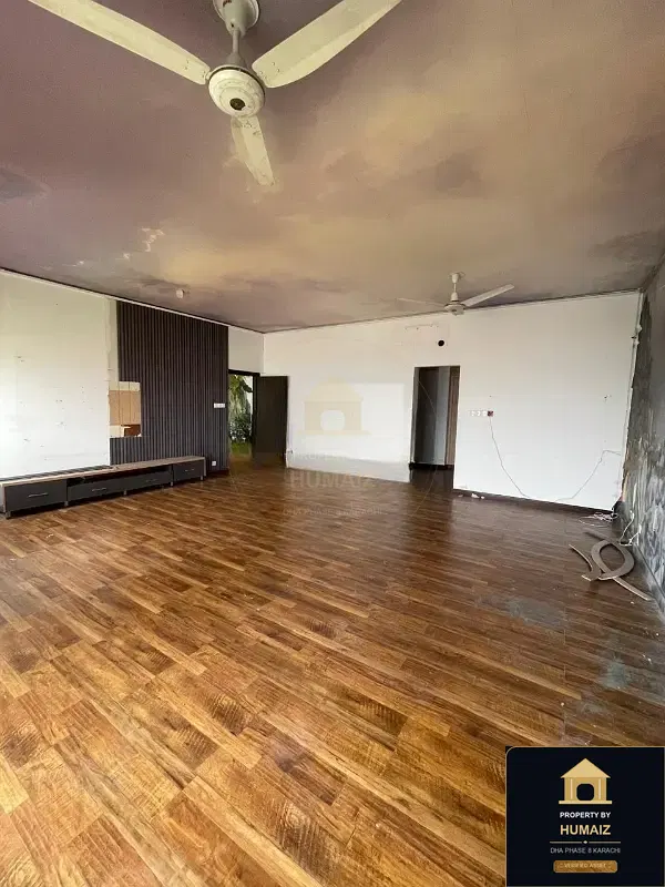 5-Bed Luxury Penthouse (Penthouse, 5 Bath, Suite 1) at Creek Vistas For Rent in DHA Phase 8 Karachi — Photograph 21