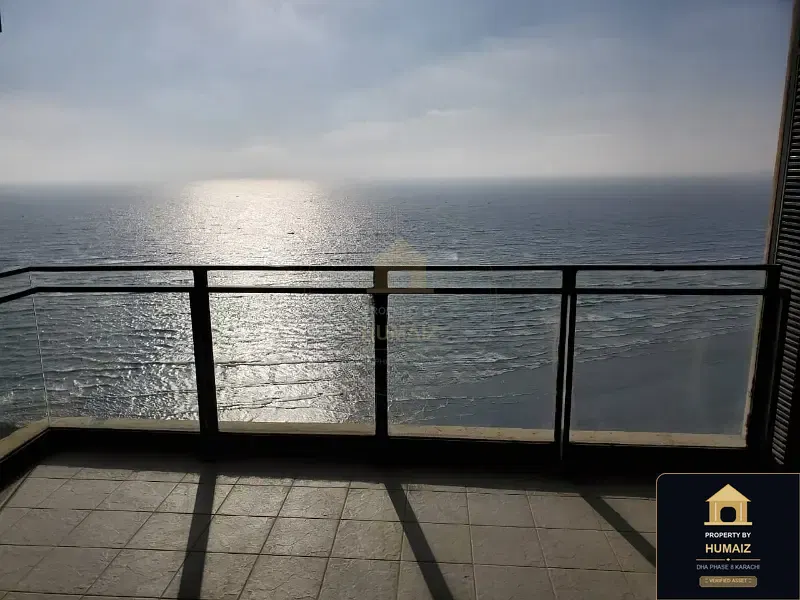 3-Bedroom Luxury Apartment (Sea Facing, 3 Bath, Suite 3) at Coral Towers For Rent in DHA Phase 8 Karachi — Photograph 8
