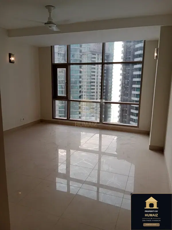 4-Bedroom Luxury Apartment (West Open, 6 Bath, Suite 1) at Reef Towers For Sale in DHA Phase 8 Karachi — Photograph 32