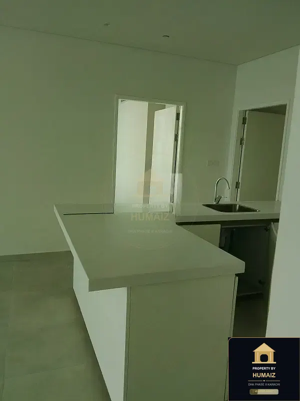 3-Bedroom Luxury Apartment (Sea Facing, 5 Bath, Suite 9) at Emaar Oceanfront For Rent in DHA Phase 8 Karachi — Photograph 13