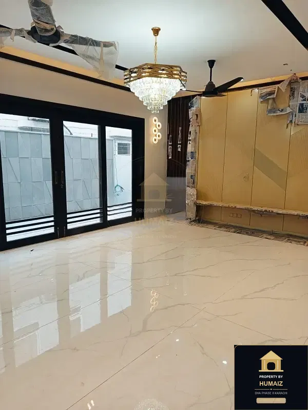 500 Sq. Yd. 6-Bedroom Luxury Villa (Basement, 6 Bath, Residence 118) in DHA Phase 8 For Sale in DHA Phase 8 Karachi — Photograph 2