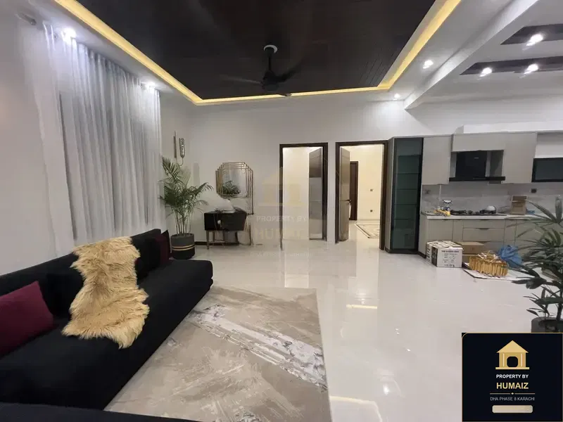 300 Sq. Yd. 6-Bedroom Luxury Villa (West Open, 6 Bath, Residence 3) in DHA Phase 8 For Sale in DHA Phase 8 Karachi — Photograph 18