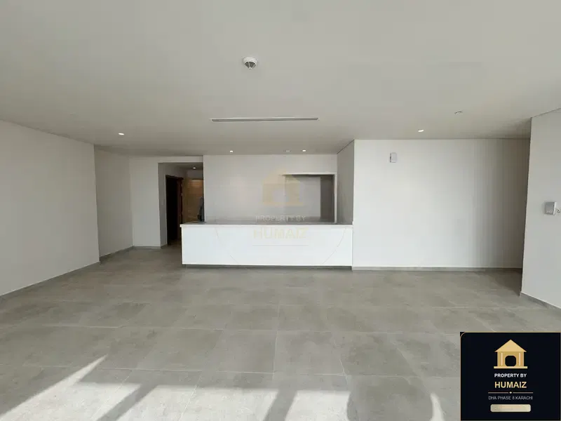 3-Bedroom Luxury Apartment (Sea Facing, 4 Bath, Suite 4) at Emaar Oceanfront For Rent in DHA Phase 8 Karachi — Photograph 10