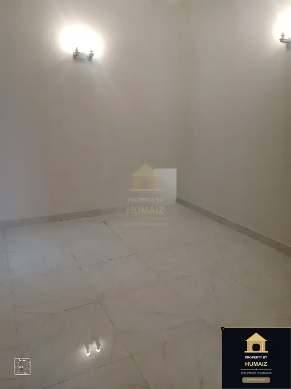 100 Sq. Yd. 4-Bedroom Luxury Villa (Basement, 4 Bath, Residence 20) in DHA Phase 8 For Sale in DHA Phase 8 Karachi — Photograph 8