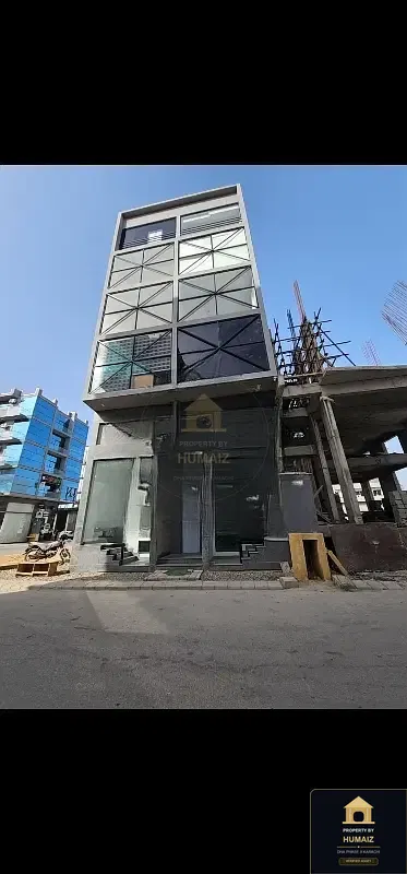 89 Sq. Yd. Commercial Retail Shop (Basement, Unit 1) on Zulfiqar Commercial For Rent in DHA Phase 8 Karachi — Photograph 3