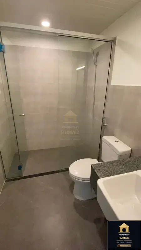 3-Bedroom Luxury Apartment (Private Pool, 5 Bath, Suite 8) at Pearl Towers For Rent in DHA Phase 8 Karachi — Photograph 14