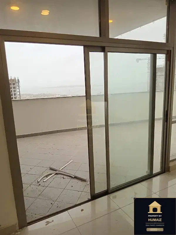2-Bed Luxury Penthouse (Sea Facing, 4 Bath, Suite 3) at Reef Towers For Rent in DHA Phase 8 Karachi — Photograph 12
