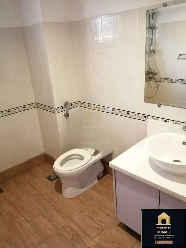 5-Bed Luxury Penthouse (Penthouse, 5 Bath, Suite 1) at Creek Vistas For Rent in DHA Phase 8 Karachi — Photograph 13