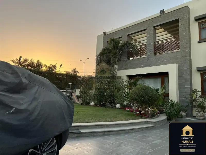 2,000 Sq. Yd. 7-Bedroom Luxury Villa in Zone A For Sale in DHA Phase 8 Karachi — Photograph 4