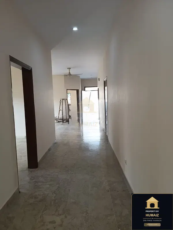 3-Bedroom Upper/Lower Portion (3 Bath, Unit 90) in DHA Phase 8 For Rent in DHA Phase 8 Karachi — Photograph 2