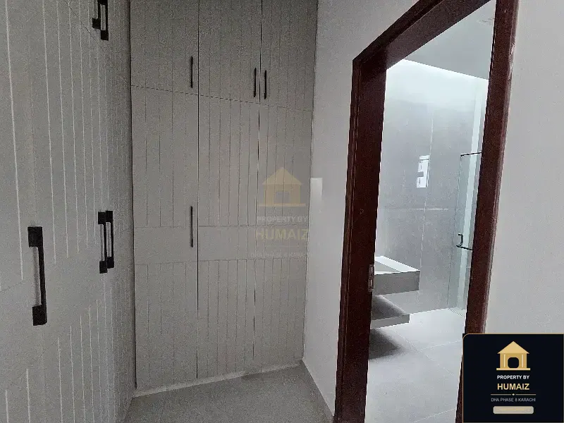 300 Sq. Yd. 6-Bedroom Luxury Villa (Brand New, 6 Bath, Residence 5) in DHA Phase 8 For Sale in DHA Phase 8 Karachi — Photograph 13