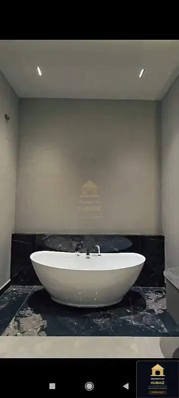 1,000 Sq. Yd. 7-Bedroom Luxury Villa (Private Pool, Residence 13) in DHA Phase 8 For Sale in DHA Phase 8 Karachi — Photograph 17