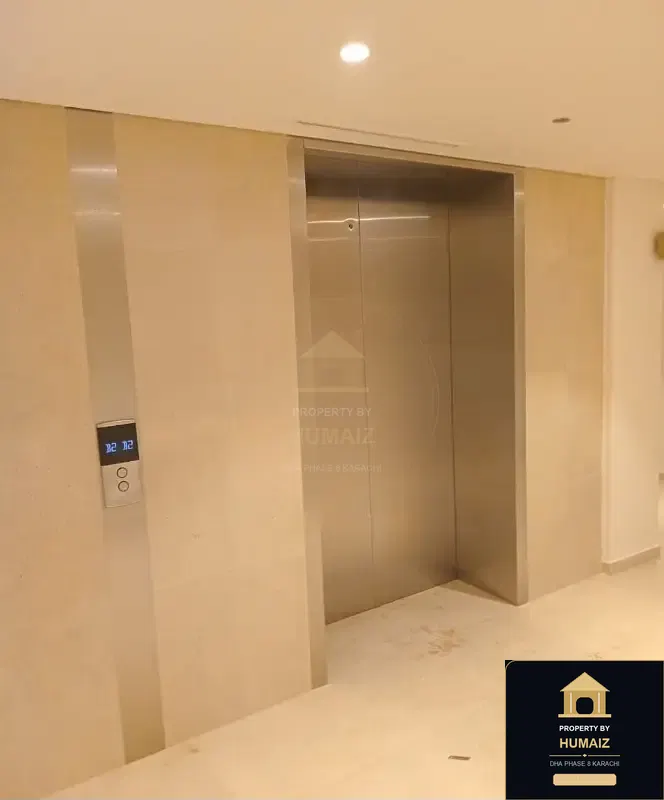 1-Bedroom Luxury Apartment (Sea Facing, 2 Bath, Suite 2) at Reef Towers For Rent in DHA Phase 8 Karachi — Photograph 5
