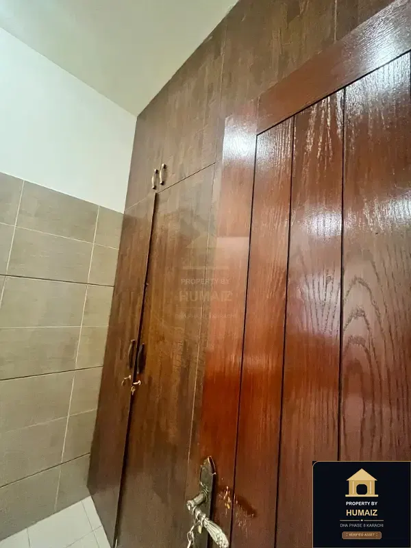 3-Bedroom Upper/Lower Portion (3 Bath, Unit 48) in DHA Phase 8 For Rent in DHA Phase 8 Karachi — Photograph 6