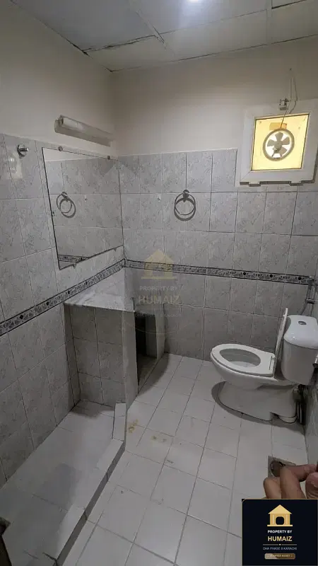 4-Bedroom Luxury Apartment (4 Bath, Suite 15) at Creek Vistas For Rent in DHA Phase 8 Karachi — Photograph 10