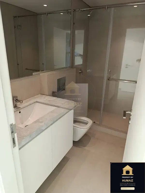 3-Bedroom Luxury Apartment (4 Bath, Suite 40) at The Views For Rent in DHA Phase 8 Karachi — Photograph 15