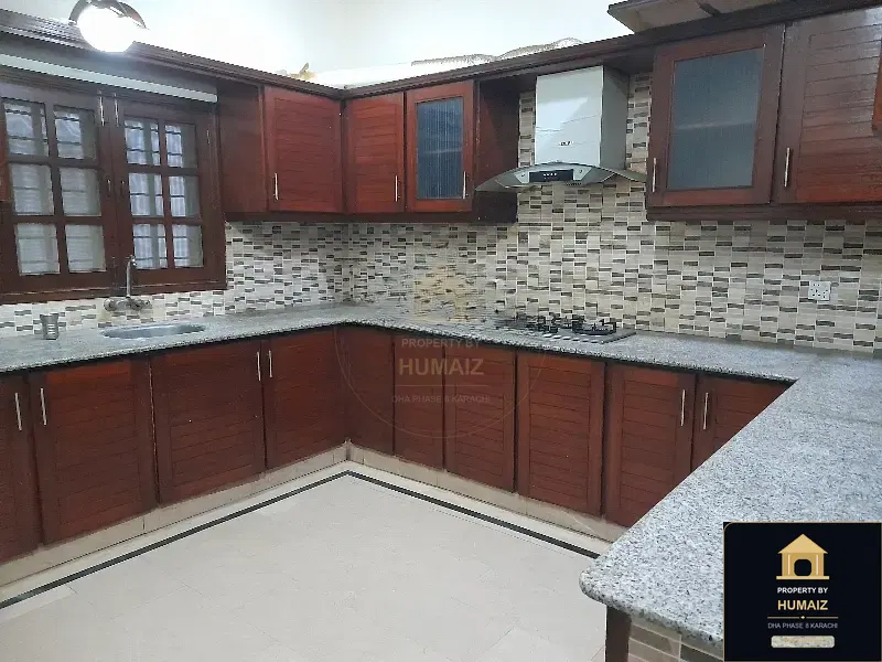 3-Bedroom Upper/Lower Portion (4 Bath, Unit 4) in Zone A For Rent in DHA Phase 8 Karachi — Photograph 11