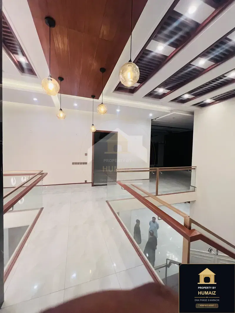 500 Sq. Yd. 6-Bedroom Luxury Villa (West Open, 6 Bath, Residence 67) in DHA Phase 8 For Sale in DHA Phase 8 Karachi — Photograph 4