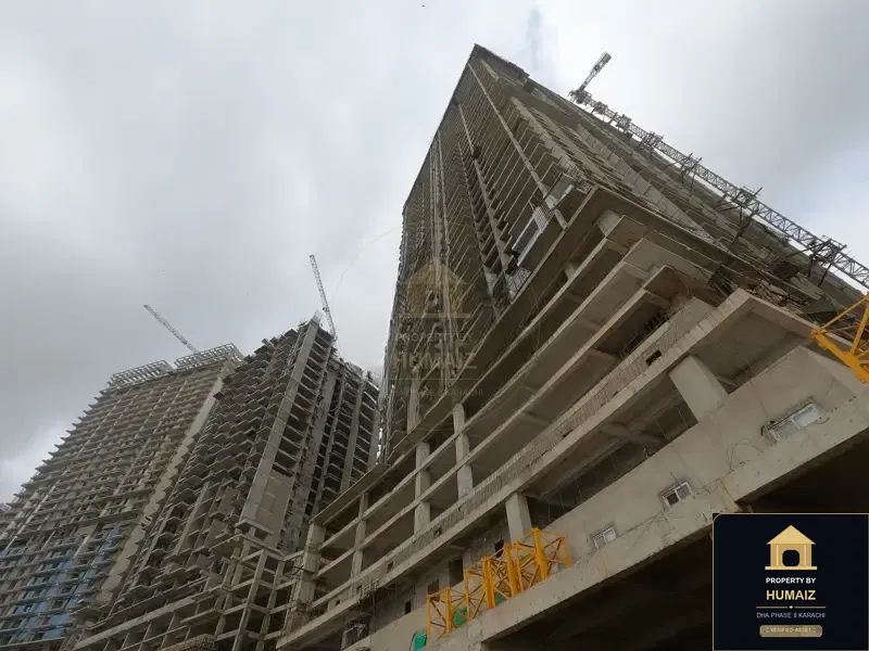1-Bedroom Luxury Apartment (Private Pool, 2 Bath, Suite 55) at HMR Waterfront For Sale in DHA Phase 8 Karachi — Photograph 4
