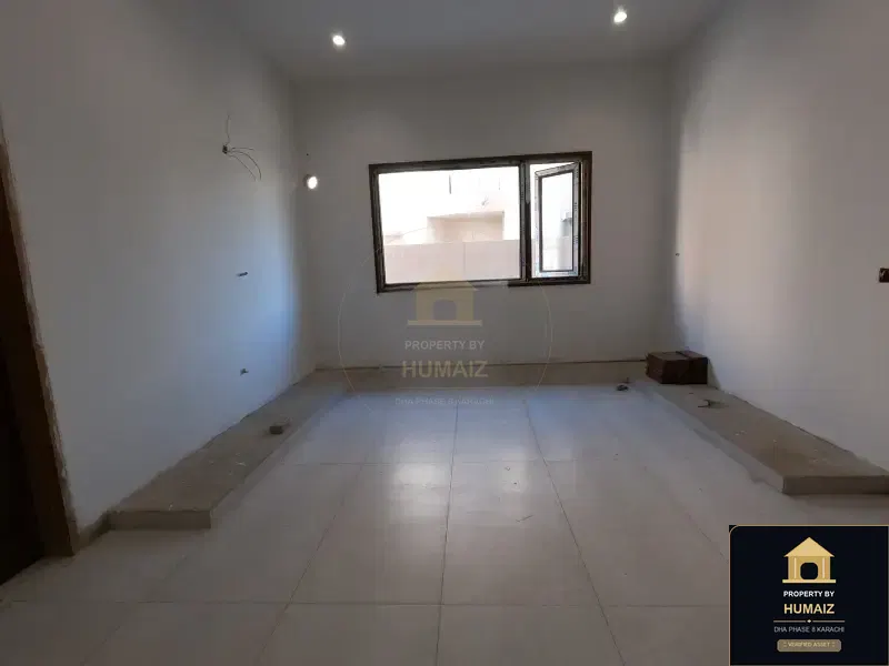3,000 Sq. Yd. 10-Bedroom Luxury Villa on Khayaban-e-Iqbal For Sale in DHA Phase 8 Karachi — Photograph 6
