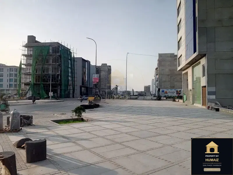 117 Sq. Yd. Corporate Office Space (Boulevard Facing, 1 Bath, Unit 1) in Khayaban-e-Shaheen For Rent in DHA Phase 8 Karachi — Photograph 10
