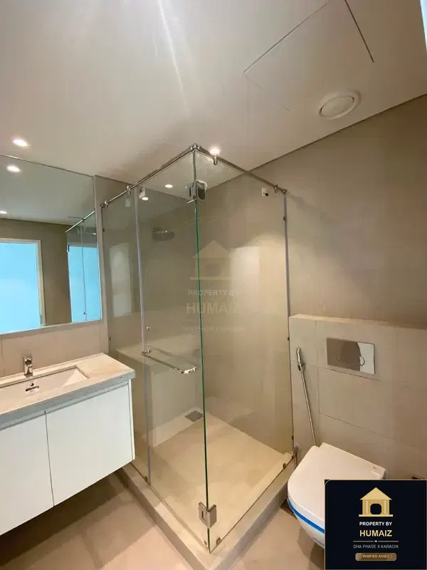 2-Bedroom Luxury Apartment (Sea Facing, 3 Bath, Suite 25) at The Views For Rent in DHA Phase 8 Karachi — Photograph 11