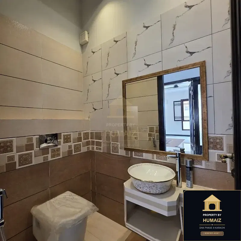 666 Sq. Yd. 6-Bedroom Luxury Villa (Basement, 6 Bath, Residence 8) in DHA Phase 8 For Sale in DHA Phase 8 Karachi — Photograph 12