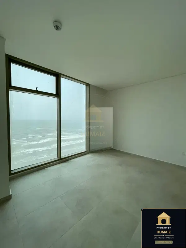 4-Bedroom Luxury Apartment (Sea Facing, 6 Bath, Suite 1) at The Views For Rent in DHA Phase 8 Karachi — Photograph 19