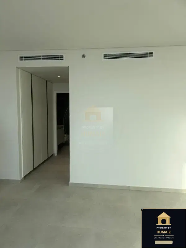 3-Bedroom Luxury Apartment (Sea Facing, 5 Bath, Suite 38) at The Views For Rent in DHA Phase 8 Karachi — Photograph 19