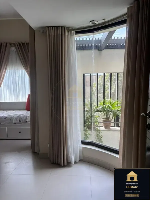 500 Sq. Yd. 4-Bedroom Luxury Villa (Private Pool, 5 Bath, Residence 1) in DHA Phase 8 For Sale in DHA Phase 8 Karachi — Photograph 9