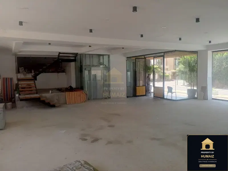 300 Sq. Yd. Corporate Office Space on Al-Murtaza Commercial For Rent in DHA Phase 8 Karachi — Photograph 16