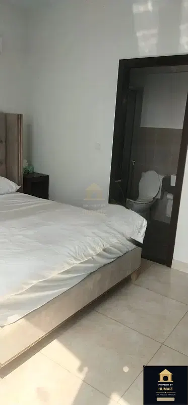 4-Bedroom Luxury Apartment (Sea Facing, 5 Bath, Suite 5) at Pearl Towers For Rent in DHA Phase 8 Karachi — Photograph 34