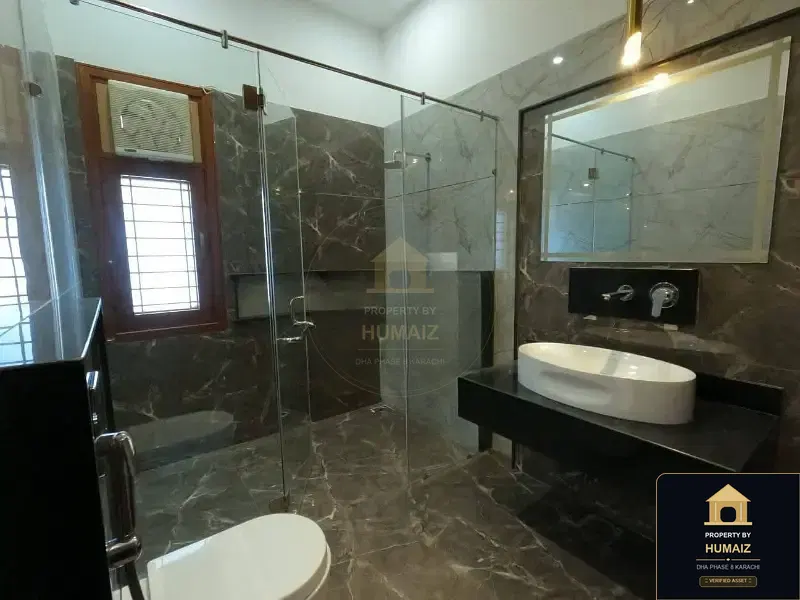 500 Sq. Yd. 4-Bedroom Luxury Villa (West Open, 4 Bath, Residence 7) in DHA Phase 8 For Sale in DHA Phase 8 Karachi — Photograph 9