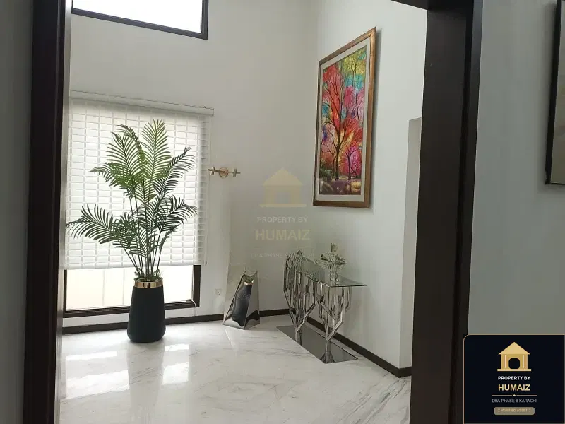500 Sq. Yd. 5-Bedroom Luxury Villa (Basement, 6 Bath, Residence 5) on Zulfiqar Commercial For Sale in DHA Phase 8 Karachi — Photograph 7